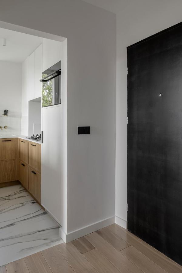 Stylowy Apartament Przy Metrze Warschau Exterior foto