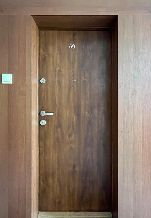 Stylowy Apartament Przy Metrze Warschau Exterior foto